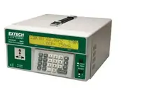 Extech Instruments 380820 Universal AC Power Source & AC Power Analyzer Manuel utilisateur | Fixfr