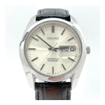 Seiko 8F33 Analog Quartz Manuel utilisateur