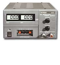 Extech Instruments 382213 Digital Triple Output DC Power Supply Manuel utilisateur | Fixfr